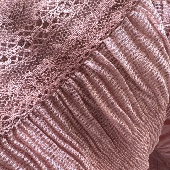 VESTIQUE Boho Dusty Rose Lace Ruffle Blouse Boutique Small 0373 - Picture 3 of 11